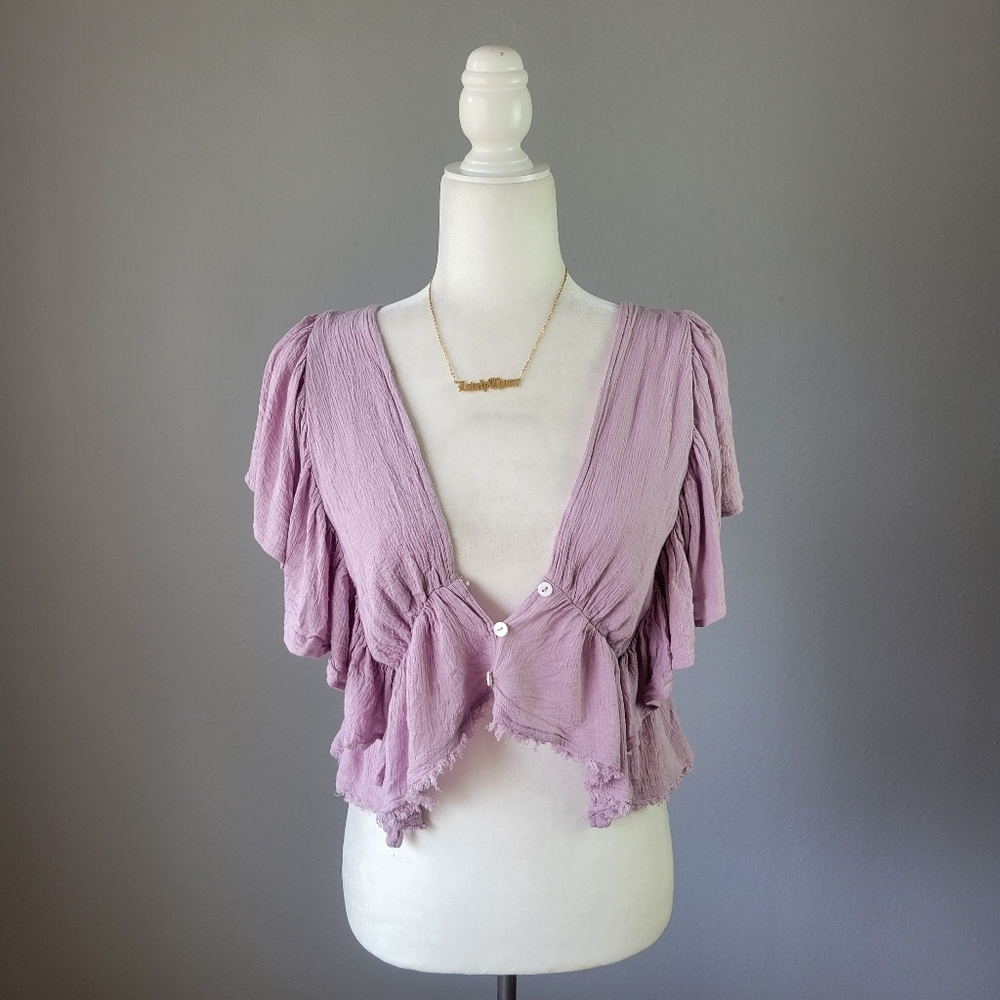 FREE PEOPLE // lilac plunge flutter sleeve peplum top FLAW